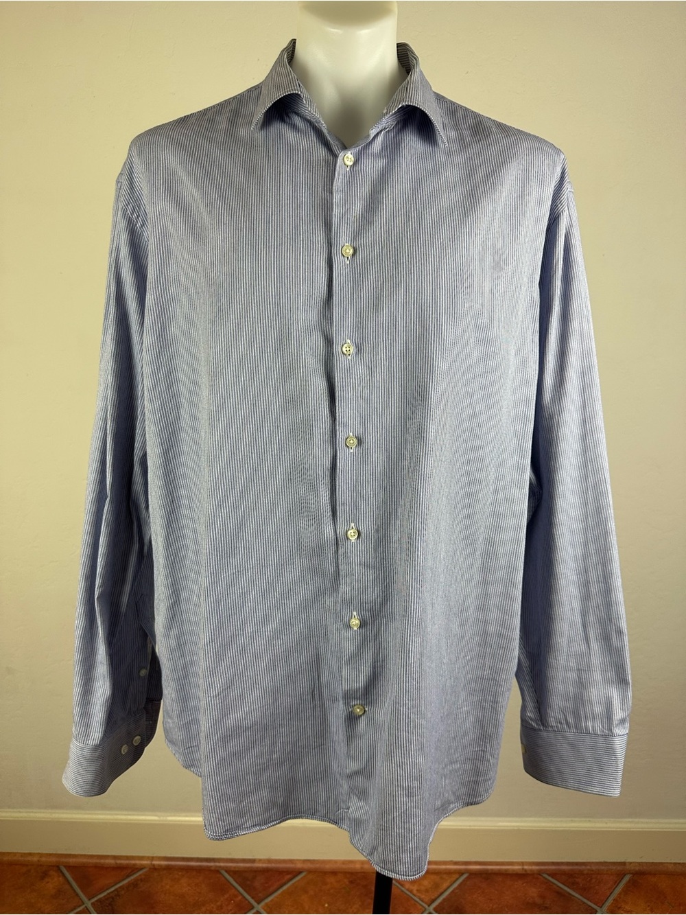Armani Collezioni Soft, Textured Men's Striped Dress Shirt